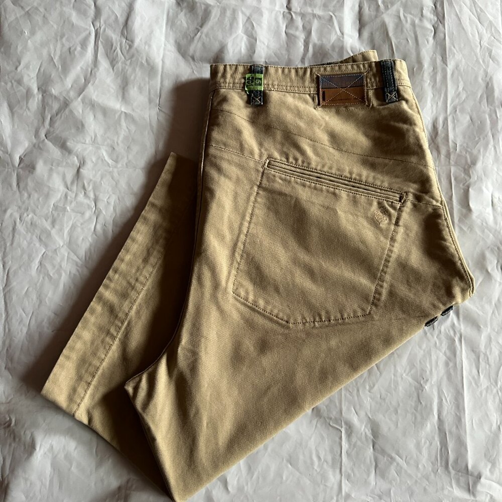 Rocawear Vintage 90s Y2K Khaki 100% Cotton Canvas Shorts Men's Size 42' x 15"